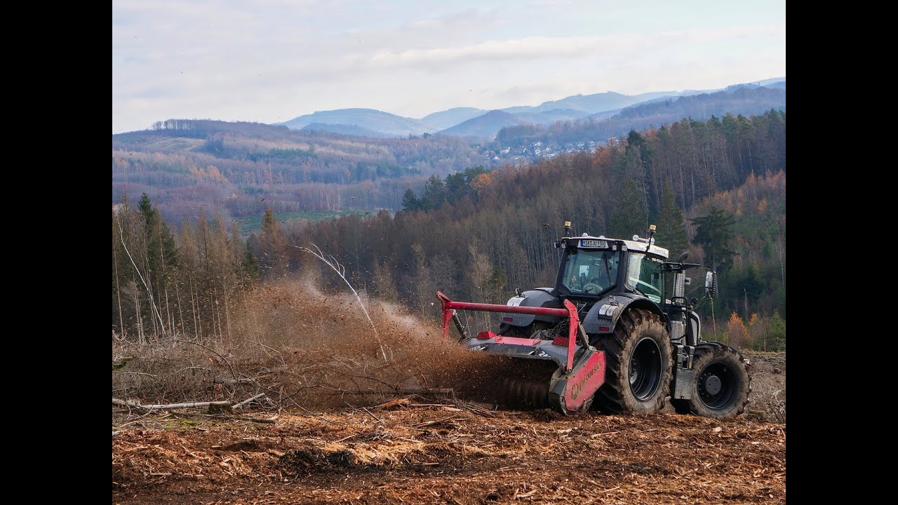 Ufkes Greentec | Picursa Fighter 2400 Forstmulcher in Sauerland | Fendt 930