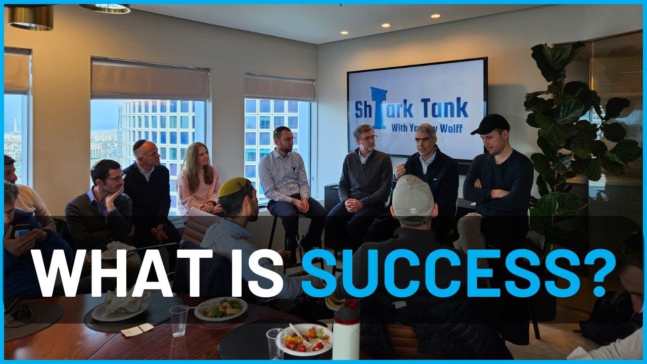 Moe Mernick, Ben Lang & Michael Bloch | Can You Grow in Torah and Business? (Live Panel)