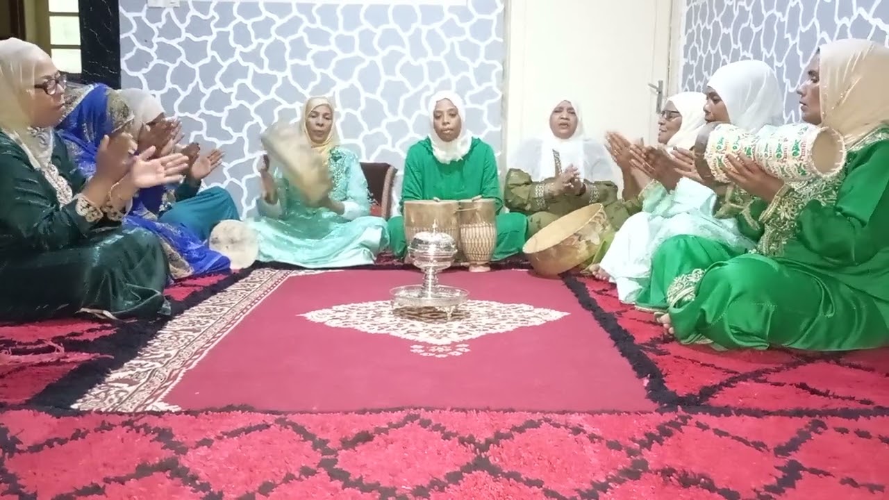 مجموعة الحضرة و التراث البوذنيبي تقدم مدحة تحت عنوان 
