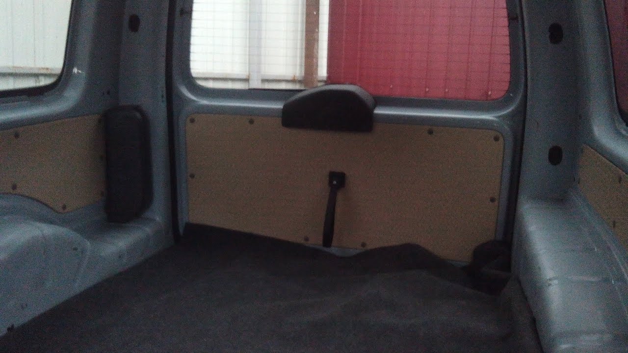 Обшивка карт салона VOLKSWAGEN Caddy(Фольцваген Кадди)
