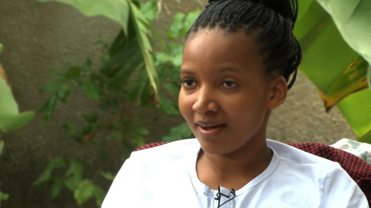 Wakonta Kapunda anavyoandika kwa ulimi