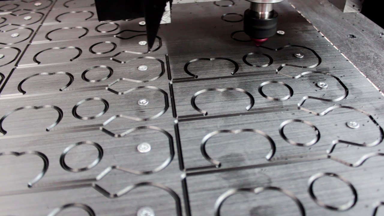 CNC Frezowanie POM C Poliacetal - Unikey DAMATEC