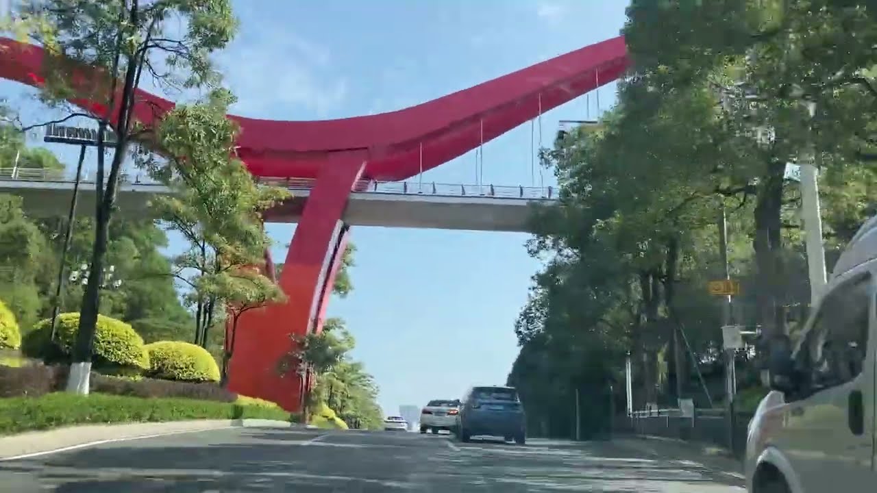 Taking a Taxi From Liwan to Guangzhou Science Plaza