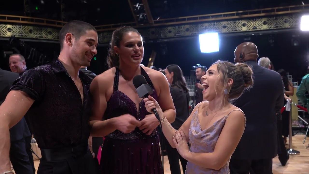 Ilona Maher and Alan Bersten