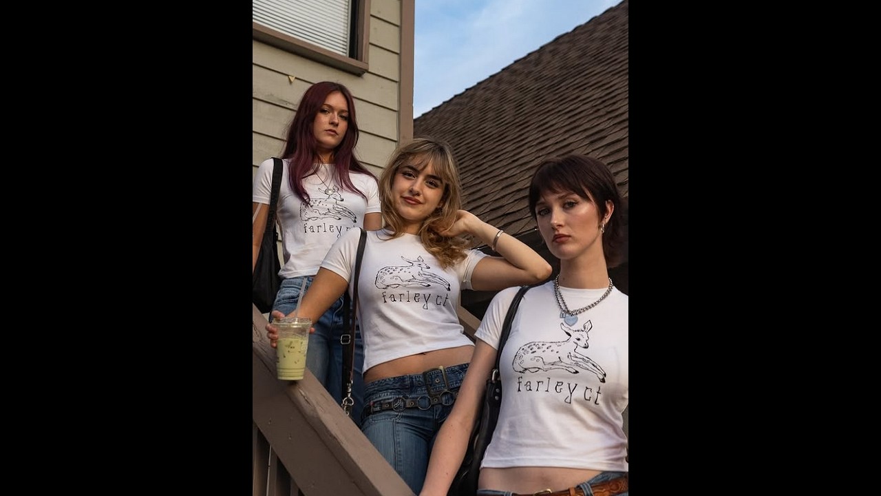 Farley Court - Drowning (Fat dudes Unofficial music video)