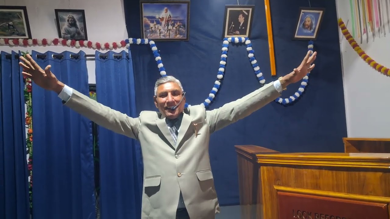 वचन की आवाज को सुनें 