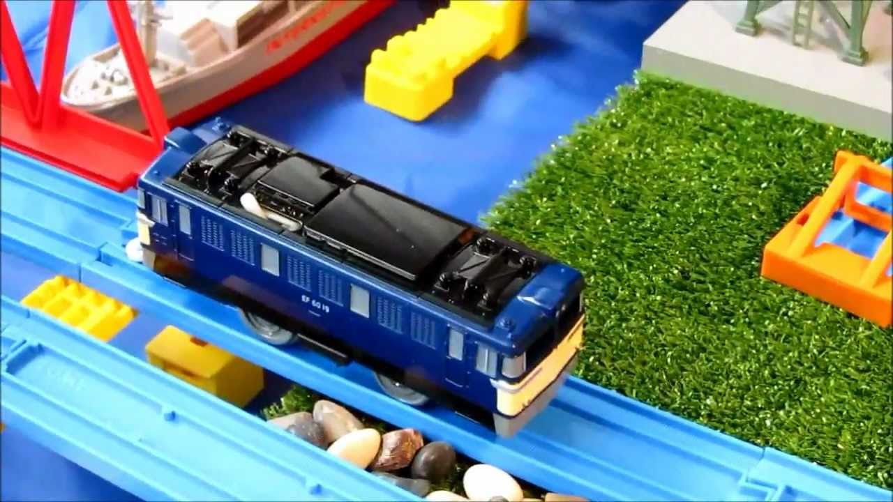 Обзор распаковки и первого запуска набора Plarail TOMICA EF6019 Hypercity Super Freight