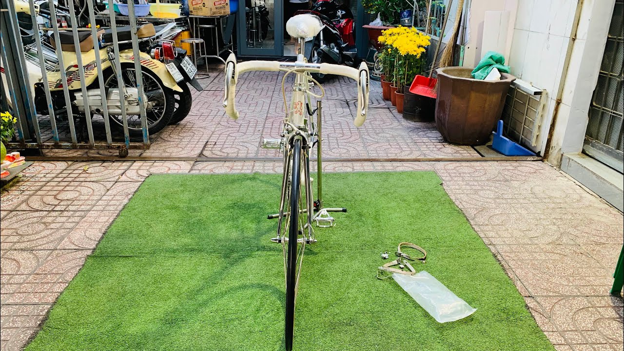 (28/2) Xe đạp road cổ Peugeot rúp campa: lh(0338484135)