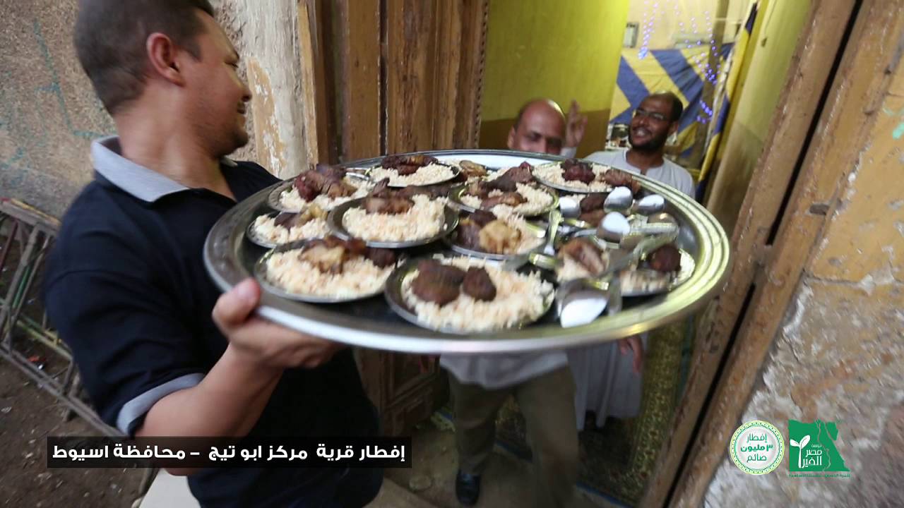 حملة #افطار_3مليون_صائم فى قرية مركز ابو تيج بأسيوط - رمضان 2016