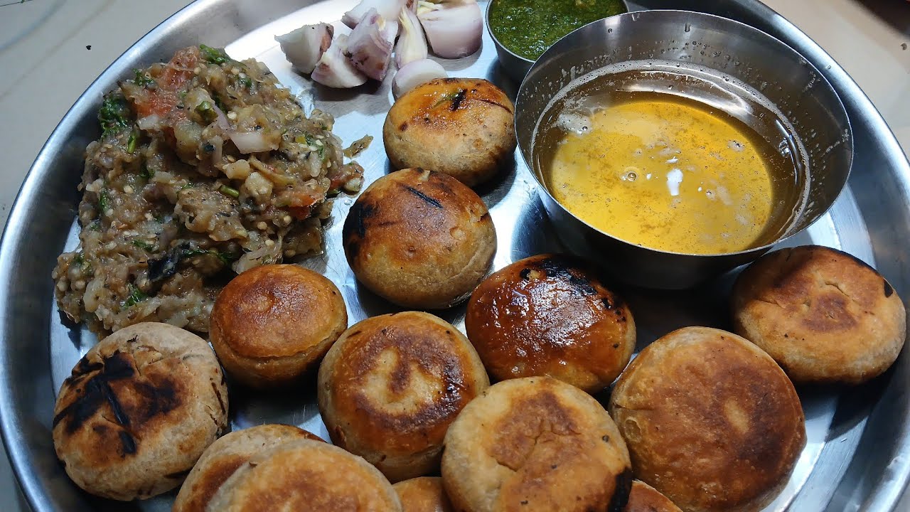 कुकर में बनाये लिट्टि चोखा गाँव जैसा | Litti Chokha Recipe | Litti Chokha In Pressure Cooker 