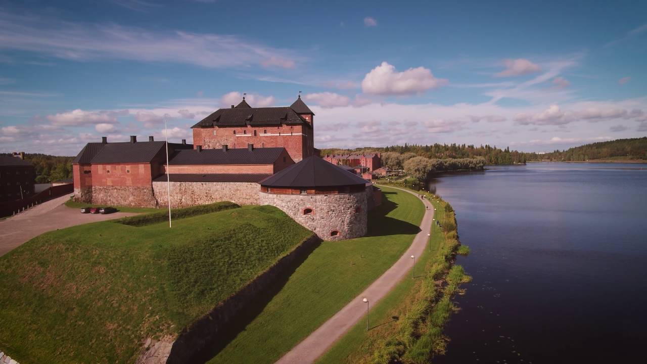 H&auml;me Castle