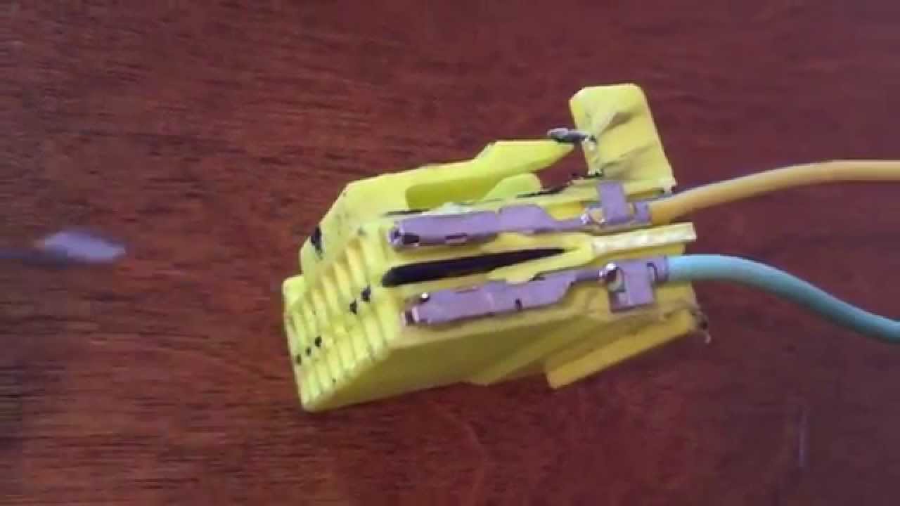 How To Remove Pins From 1G DSM 4G63 ECU Connector With a Hair Clip. (Connector Cutaway)