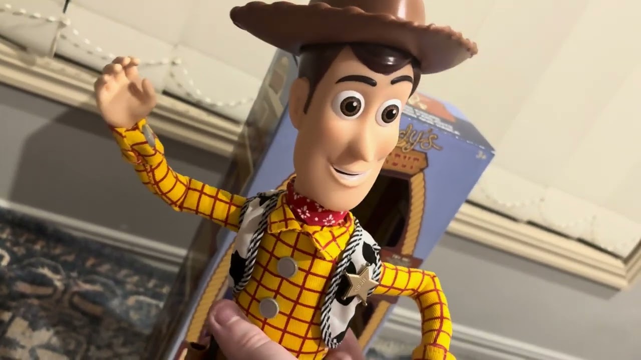 Disney Store Toy Story 2024 Woody the Sheriff Talking Action Figure Review