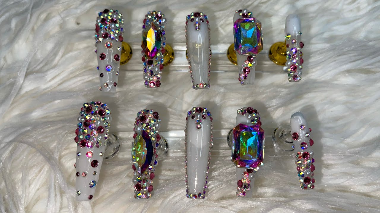 Blinged Out Press on Nails | How To Make Press On Nails | Blinged Out Coffin Nails | Natali Carmona