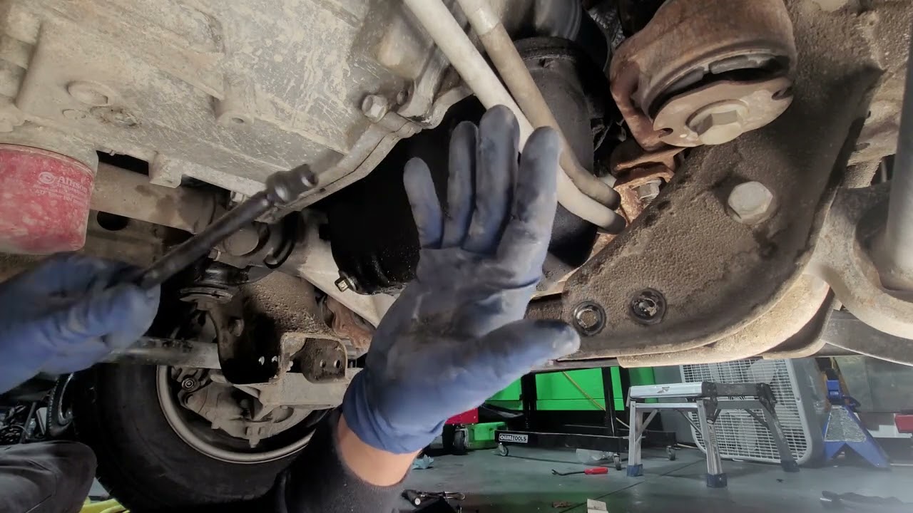 2016 GMC 6.6 4X4 duramax oil pan Gasket replacement