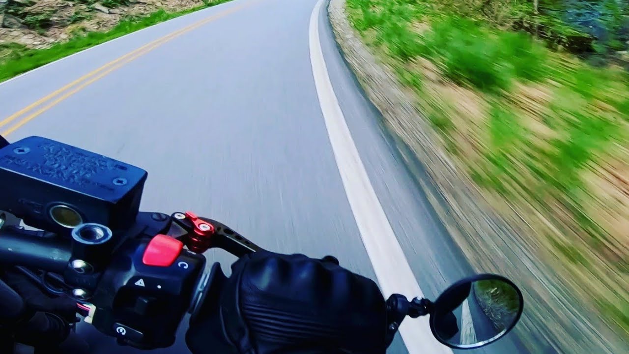 Cruising perfect WNC backroads! ( SV650 Yoshimura Pure Sound ASMR )