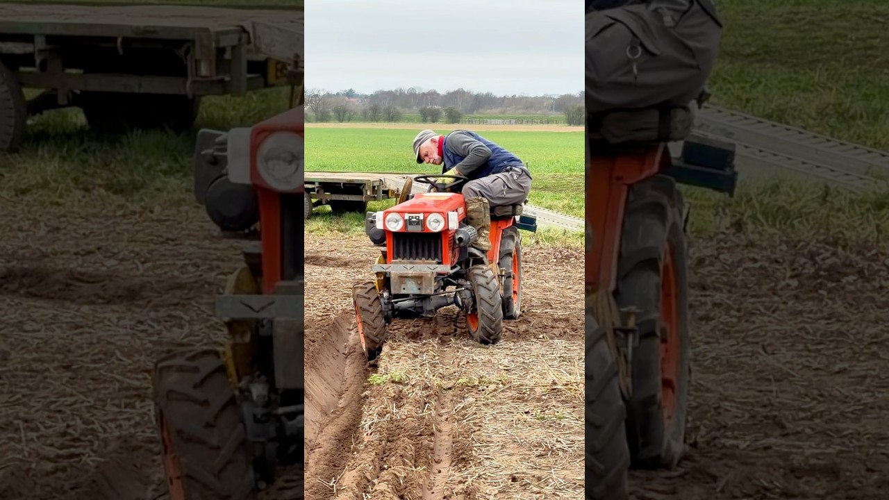 Универсальный трактор Kubota и однобороздный плуг