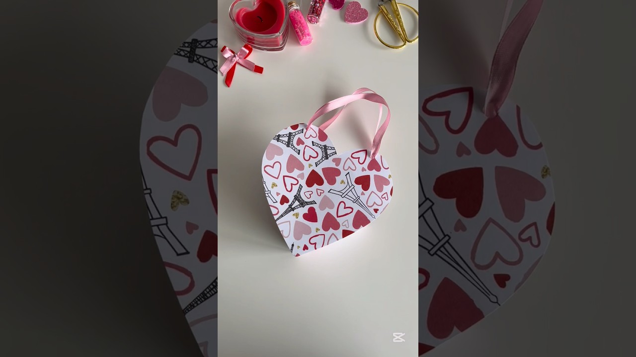 ❤️Cute Valentine&rsquo;s Day Gift Bag🛍️ #valentinesday #giftbag #giftbox #diy #shorts #craft