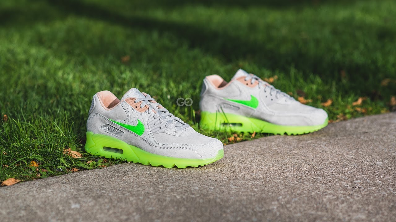 Nike Air Max 90 Premium 