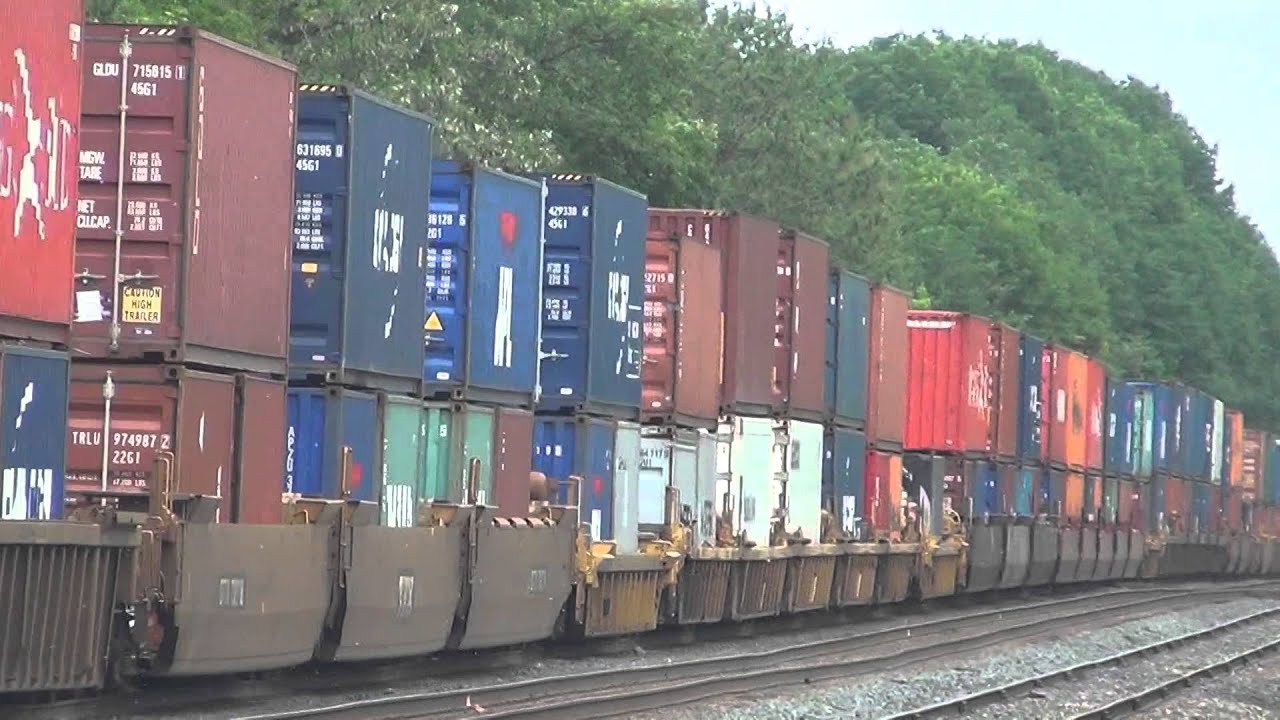Huge CSX Double Stack Train Heads West