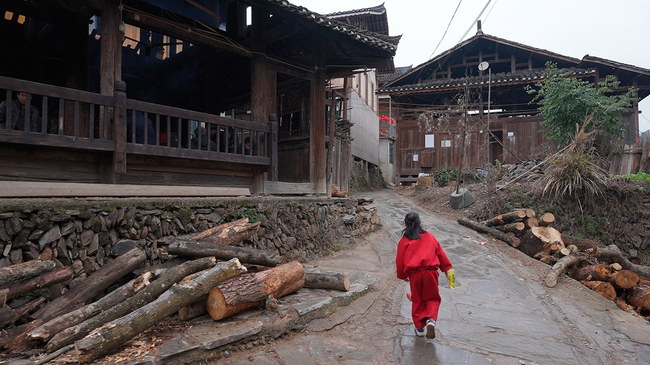China rural village walk. Life in a traditional Dong ethnic mountain village. Shudong述洞村, Guizhou・4K