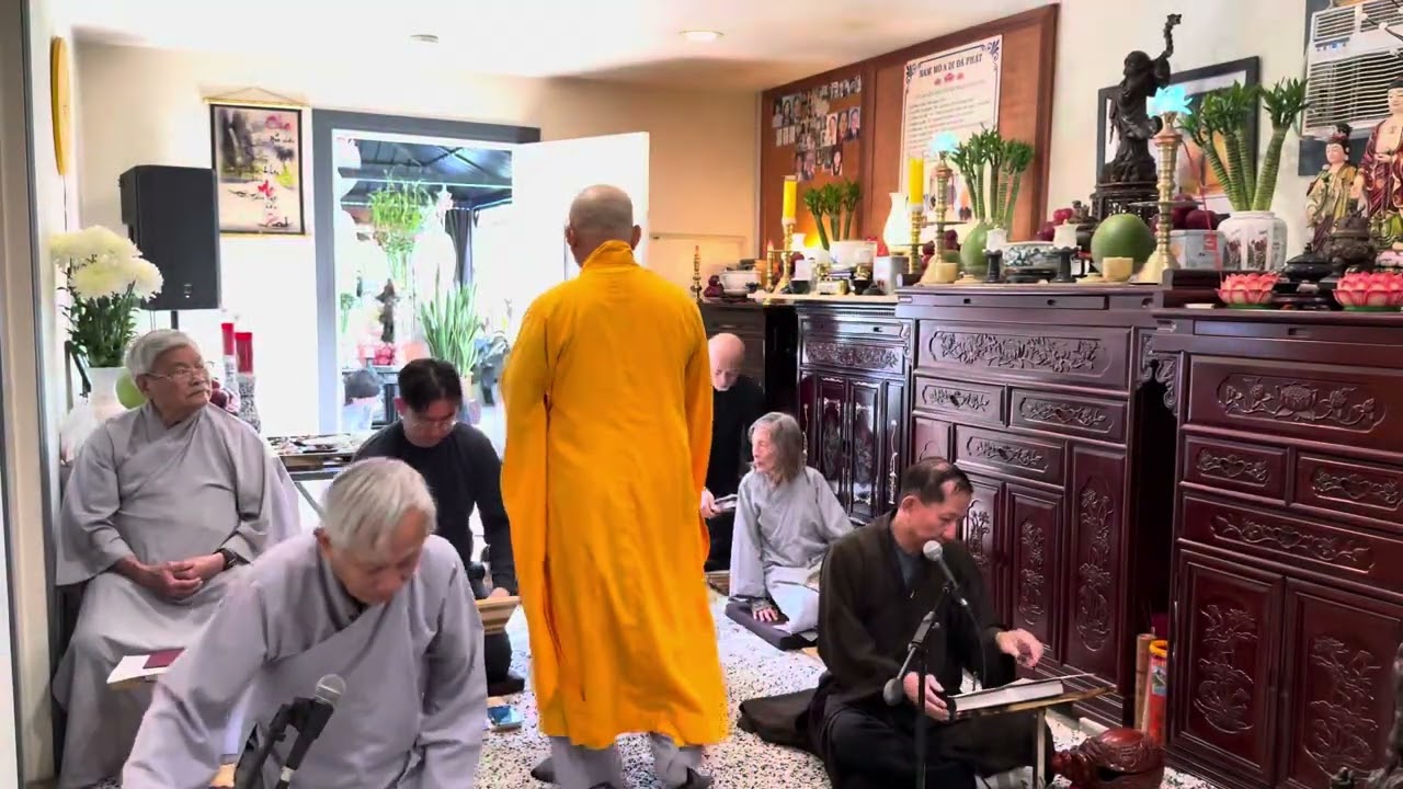 Hôm nay phat tu về cúng thất tại Thiên Phước 