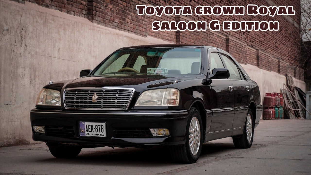 Toyota crown Royal saloon G edition 2000 model with luxurious features