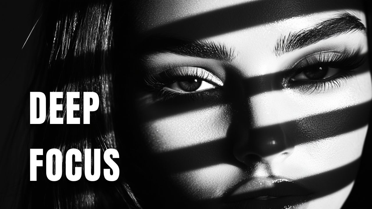 Deep House 4K • Monochrome Portrait Visual Mix for Focus & Background (2025)