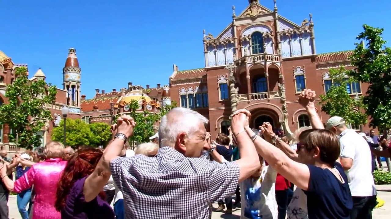 Sardanes al  Recinte  Modernista de Sant Pau, Barcelona, 7 - 5 - 2017