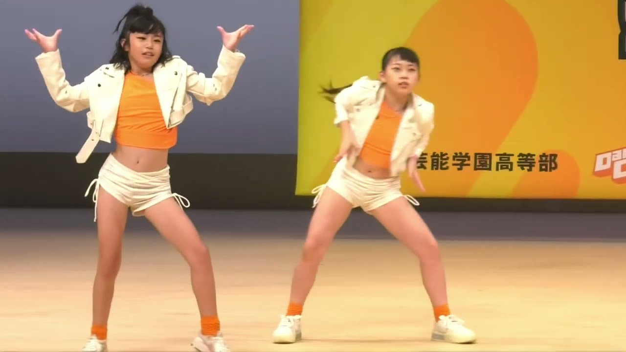 ん？ダンス中学生