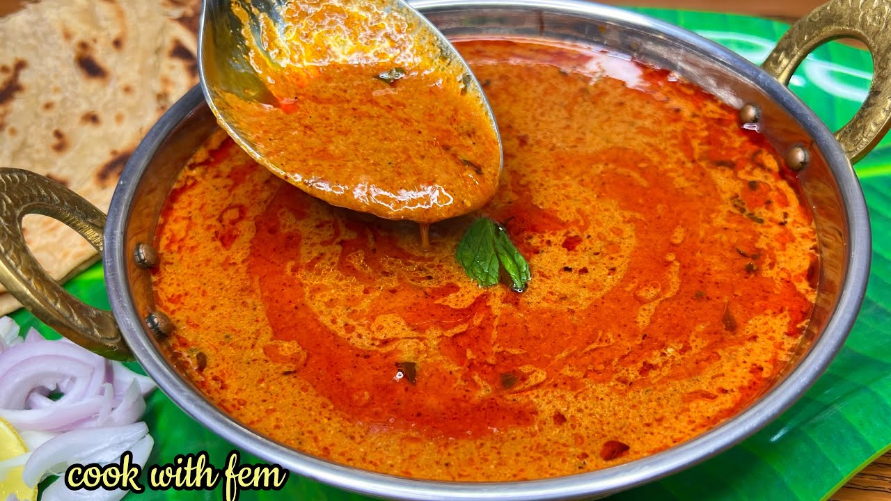 Road Side Stalls Sherva Jo Parota Biryani Chapati Ke Sath Serve Kartey Hai - Delicious  #ParotaCurry