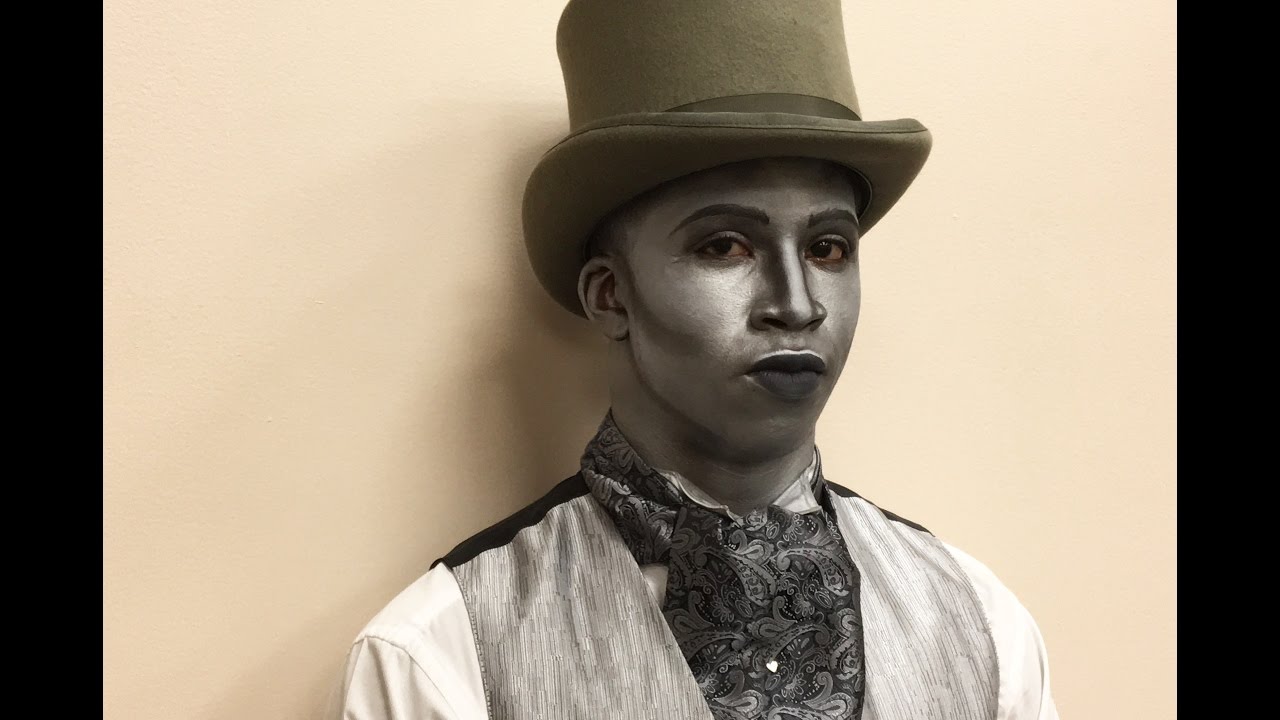 Don Giovanni Statue Application