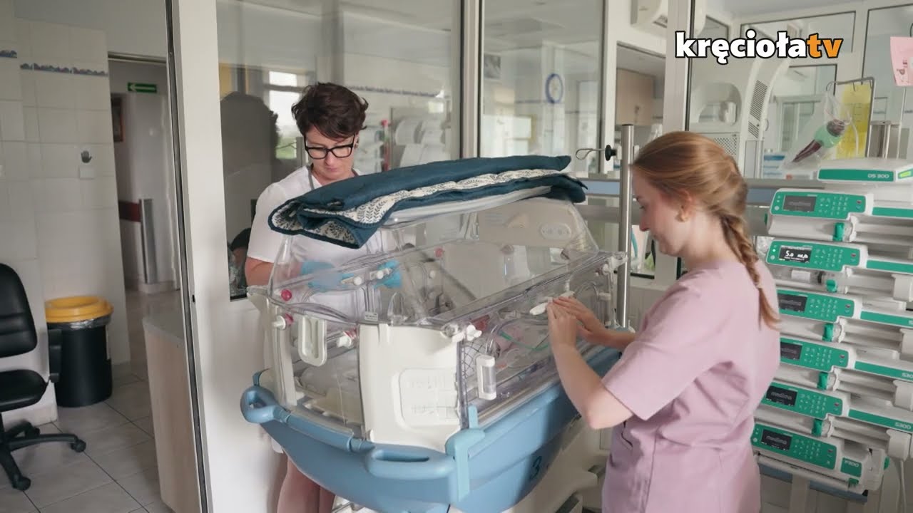 Badamy słuch noworodków - sprzęt z serduszkiem WOŚP w szpitalach