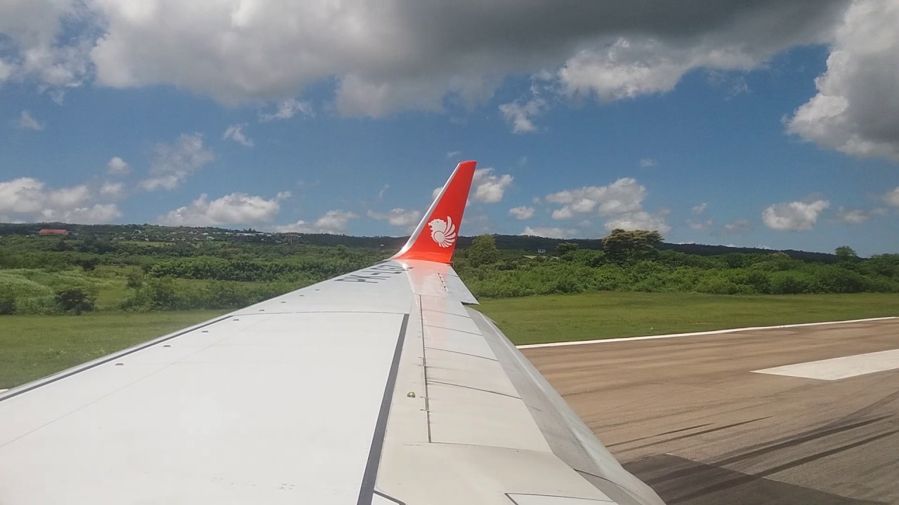 Push back & Take off from kupang by Lion air