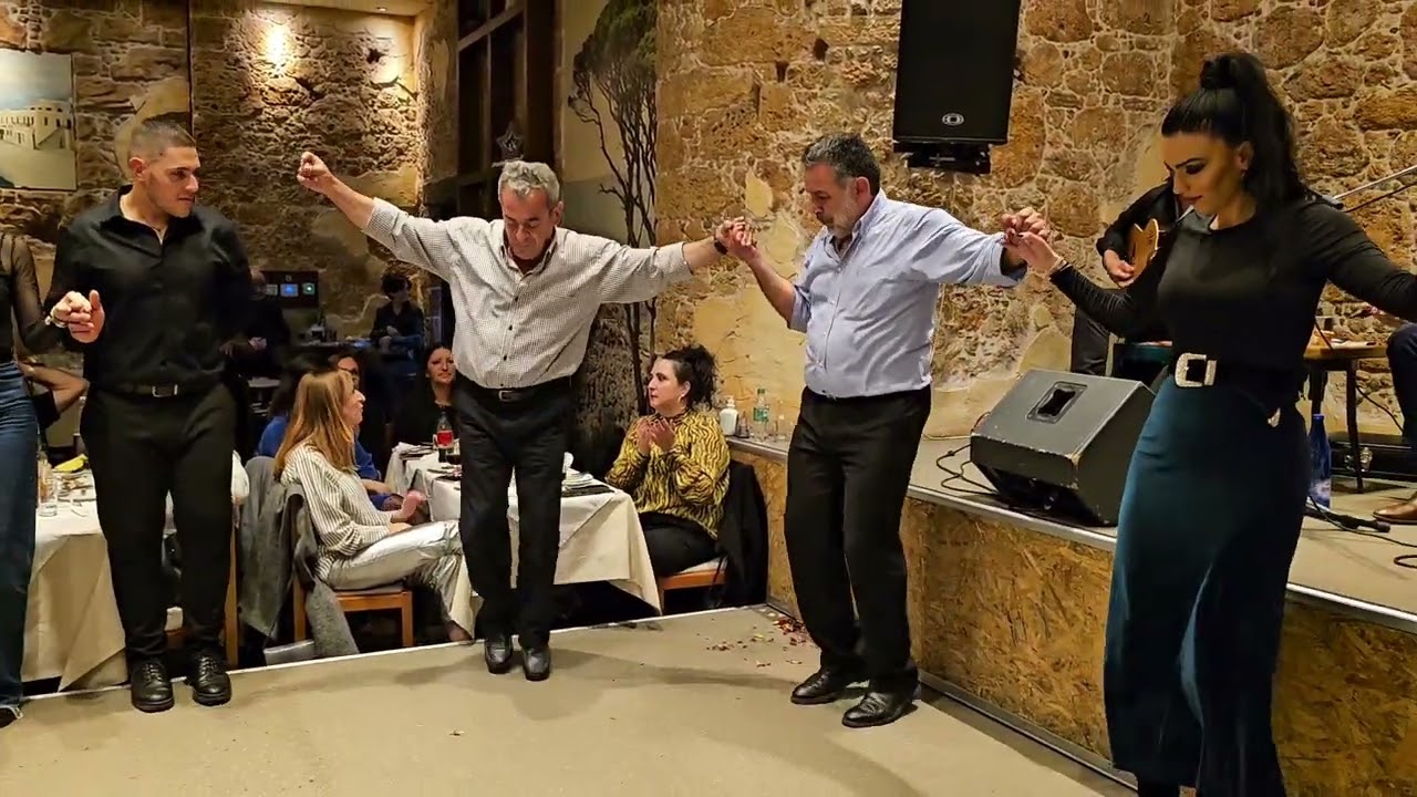 Πηδηχτός (Λυρατζάκη) ετήσιος χορός 