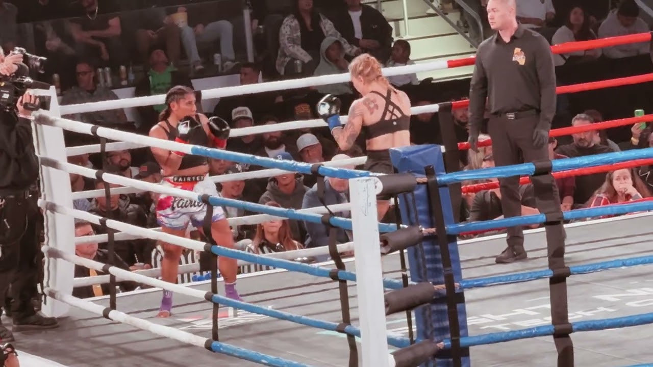 Jessica-Rose Clark VS Mariana Ramirez.
