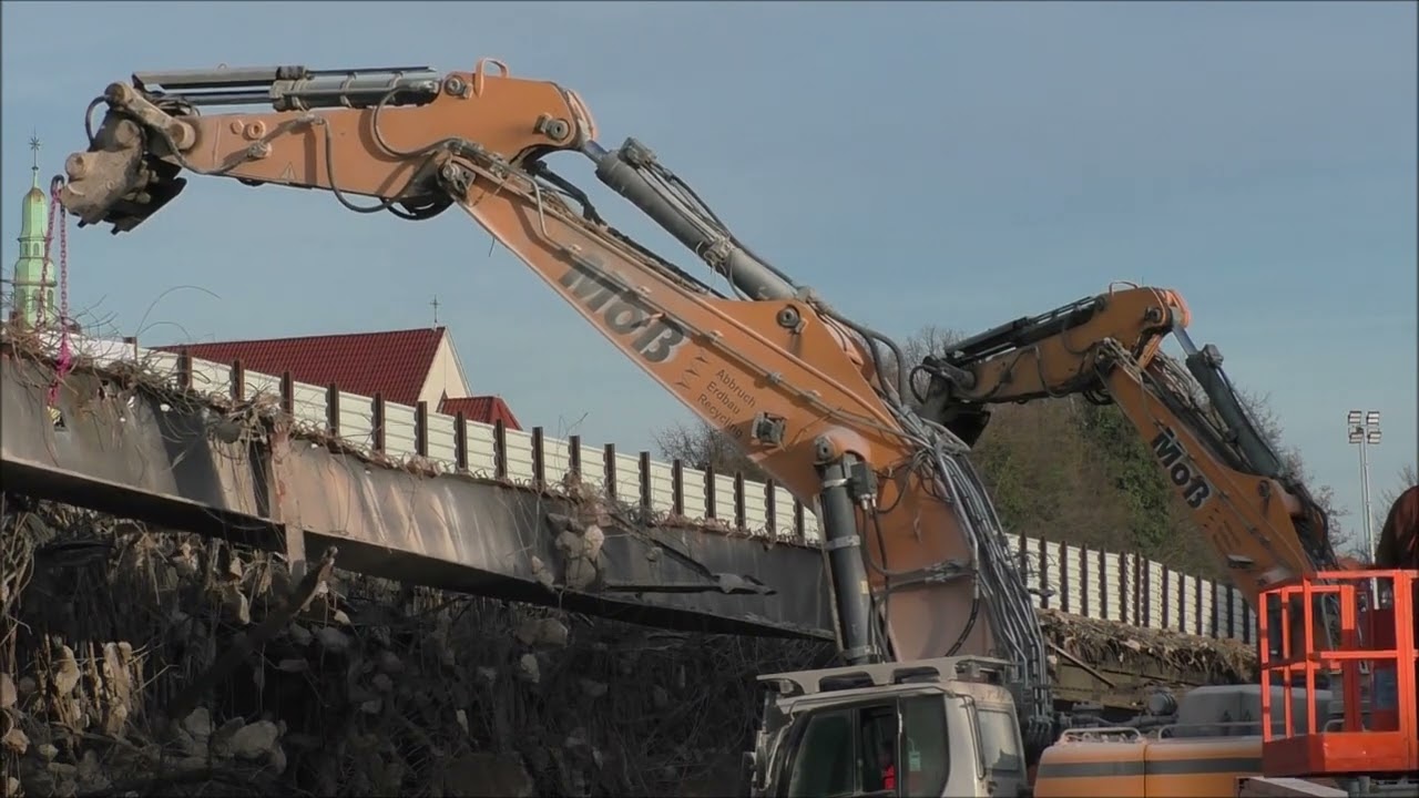 Bagger Volvo EC 380 und Liebherr 966