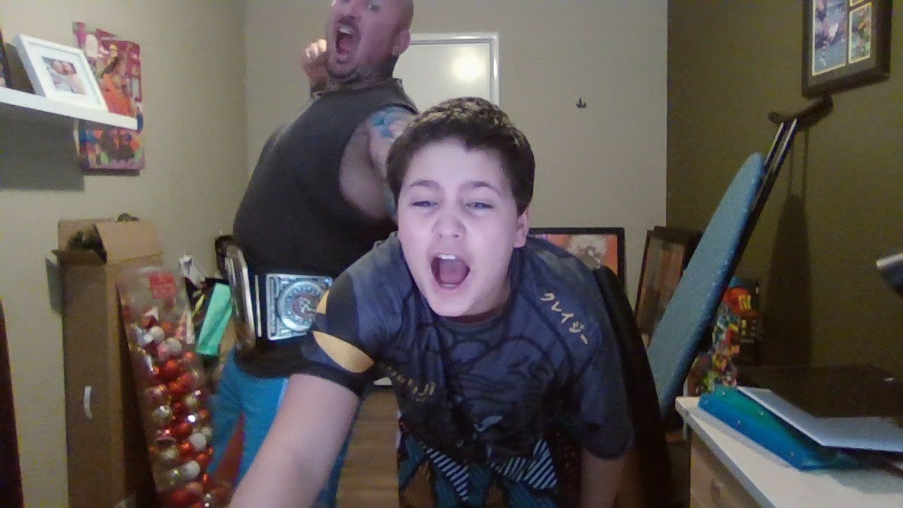 Dad and Son review LAST SMACKDOWN before Royal Rumble!!!