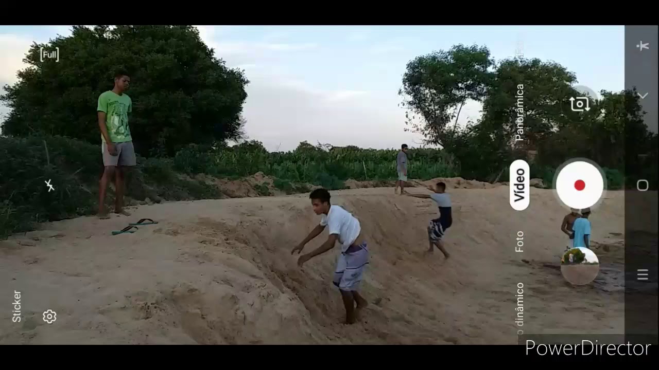 Treino de saltos mortais na areia part #1