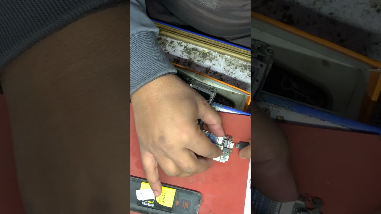 How to change charging bass۔