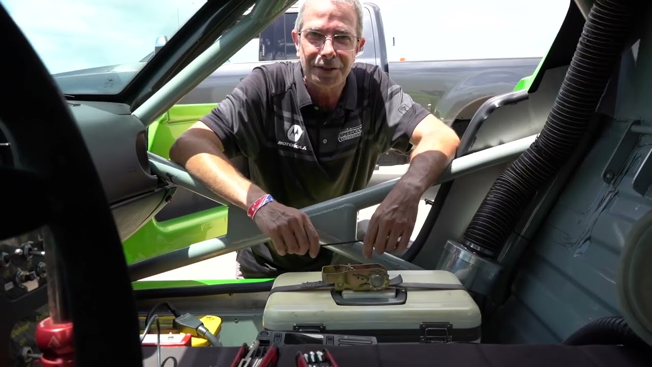 SPEEDCOM CAR WIRING (Motorola CM200/300D) TUTORIAL