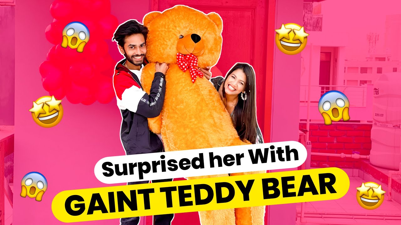 SURPRISE HER WITH GIANT TEDDY BEAR @salonimittal2734  | AYUSH YADAV