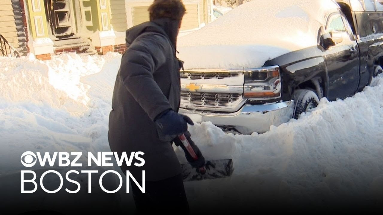Boston faces major cleanup after blizzard dumps 1.5 feet of snow