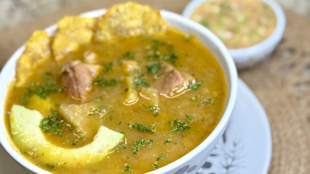 SOPA DE PATACONES