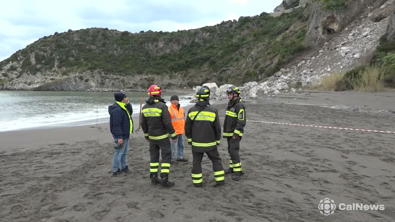 Maltempo: grossa frana a Maratea, chiusa la statale 18.