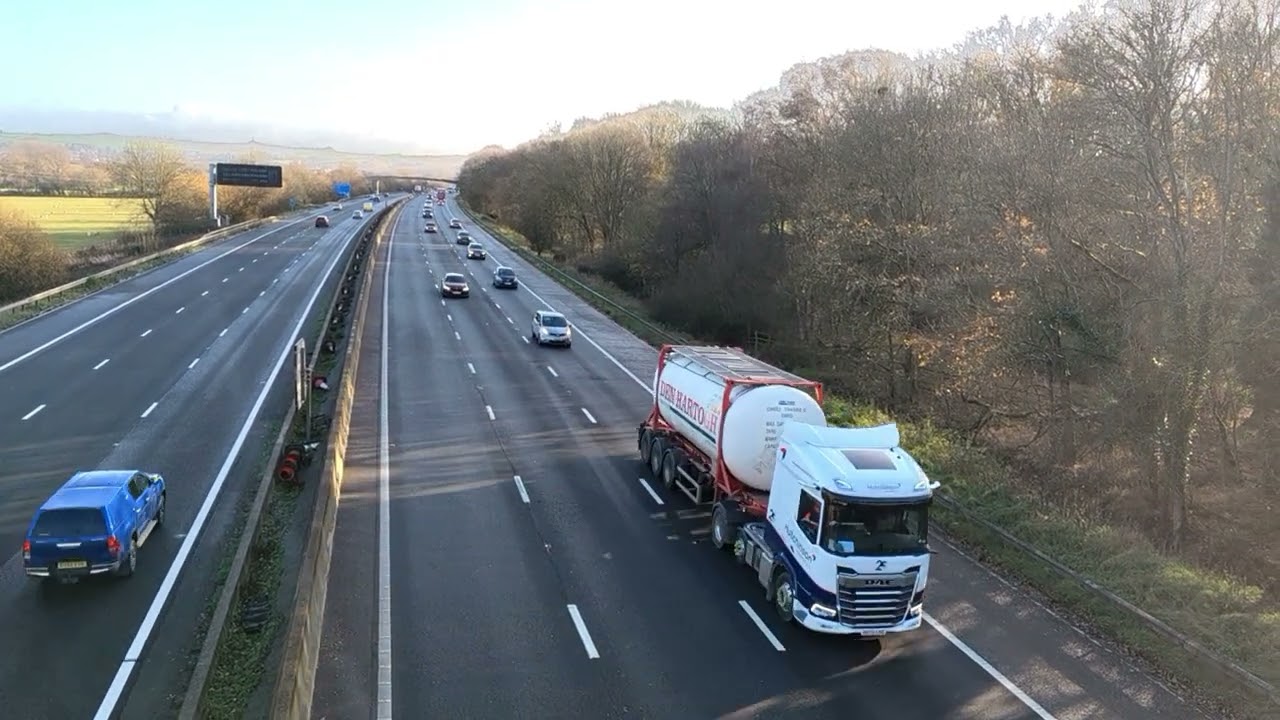 Truckspotting on the M4 jcn15 10.12.25 