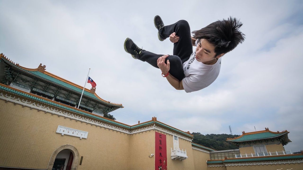 Side flip 側空翻 - 跑酷特技教學