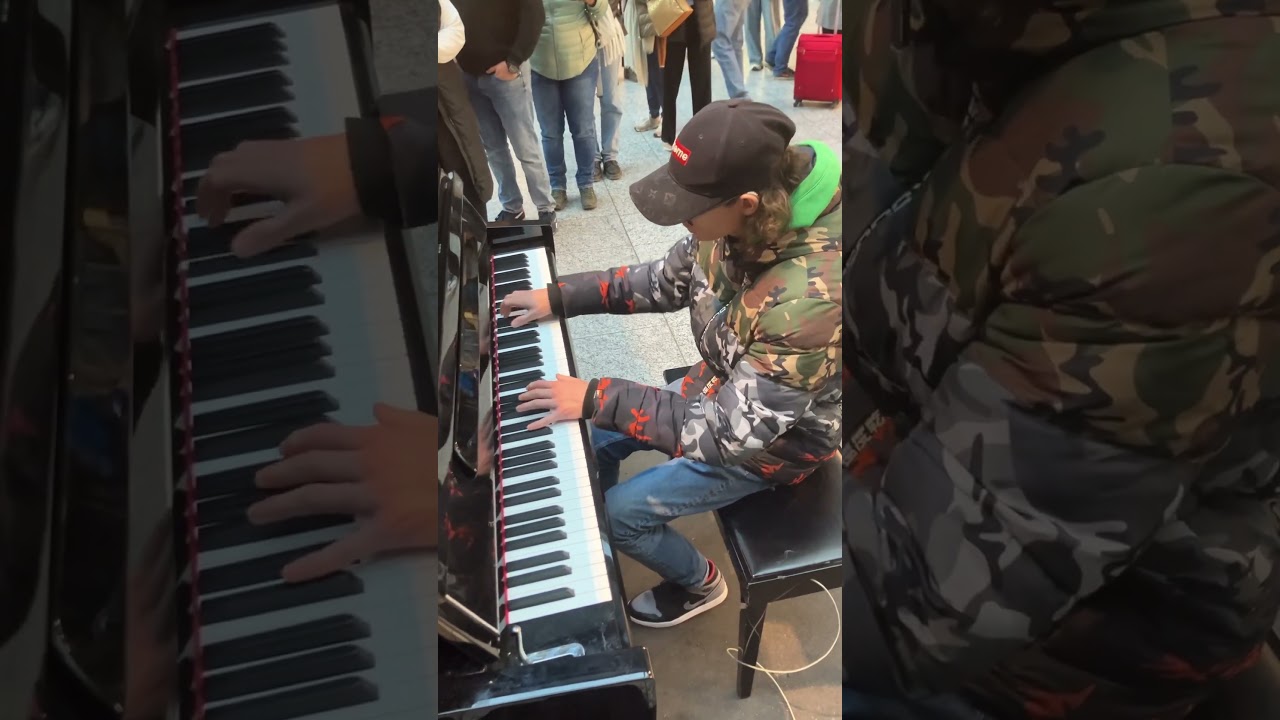 Open Piano Bern SBB #piano #music #bern