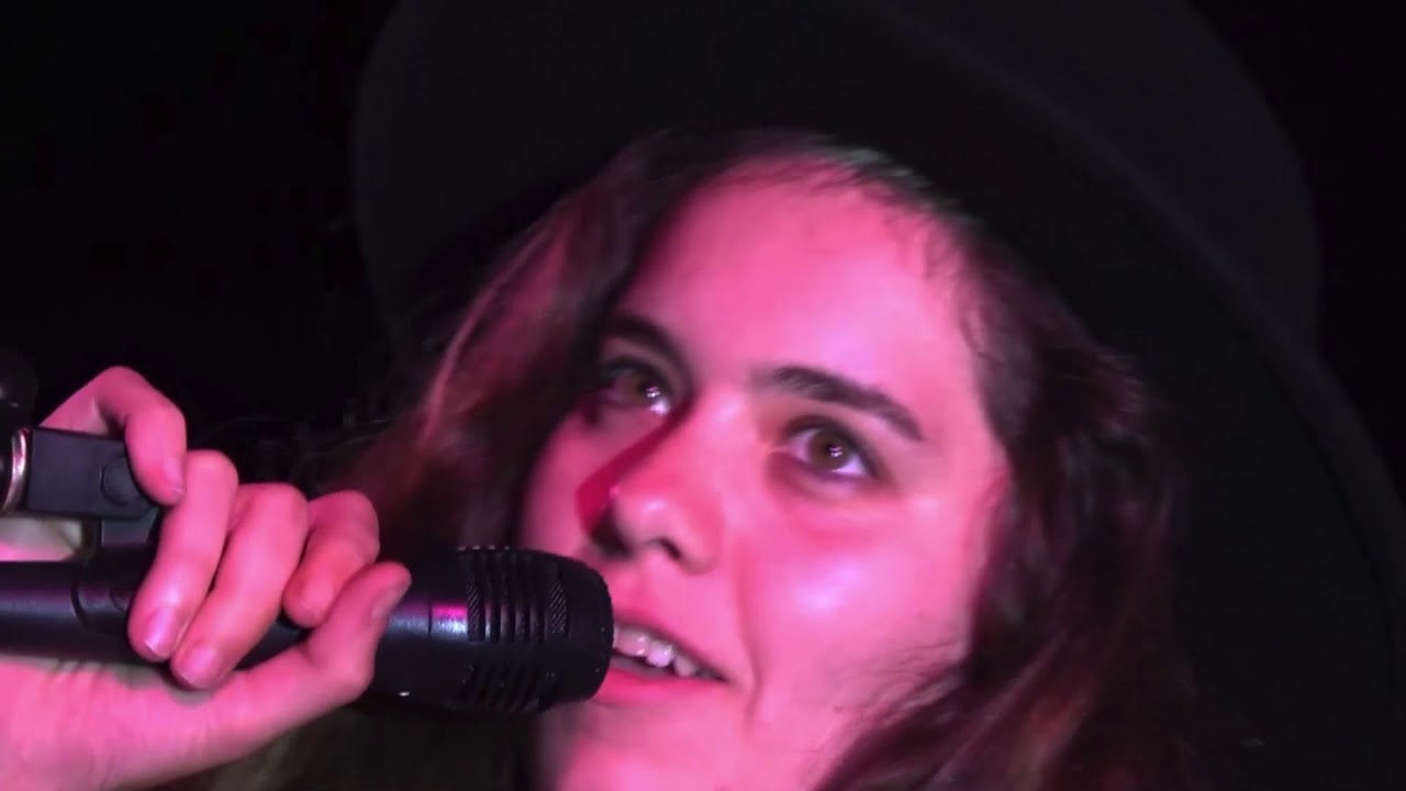 olla barrejada: final  22/08/19 el masroig FESTA MAJOR (tros sense àudio x copyright m 4:29 al 5:38)