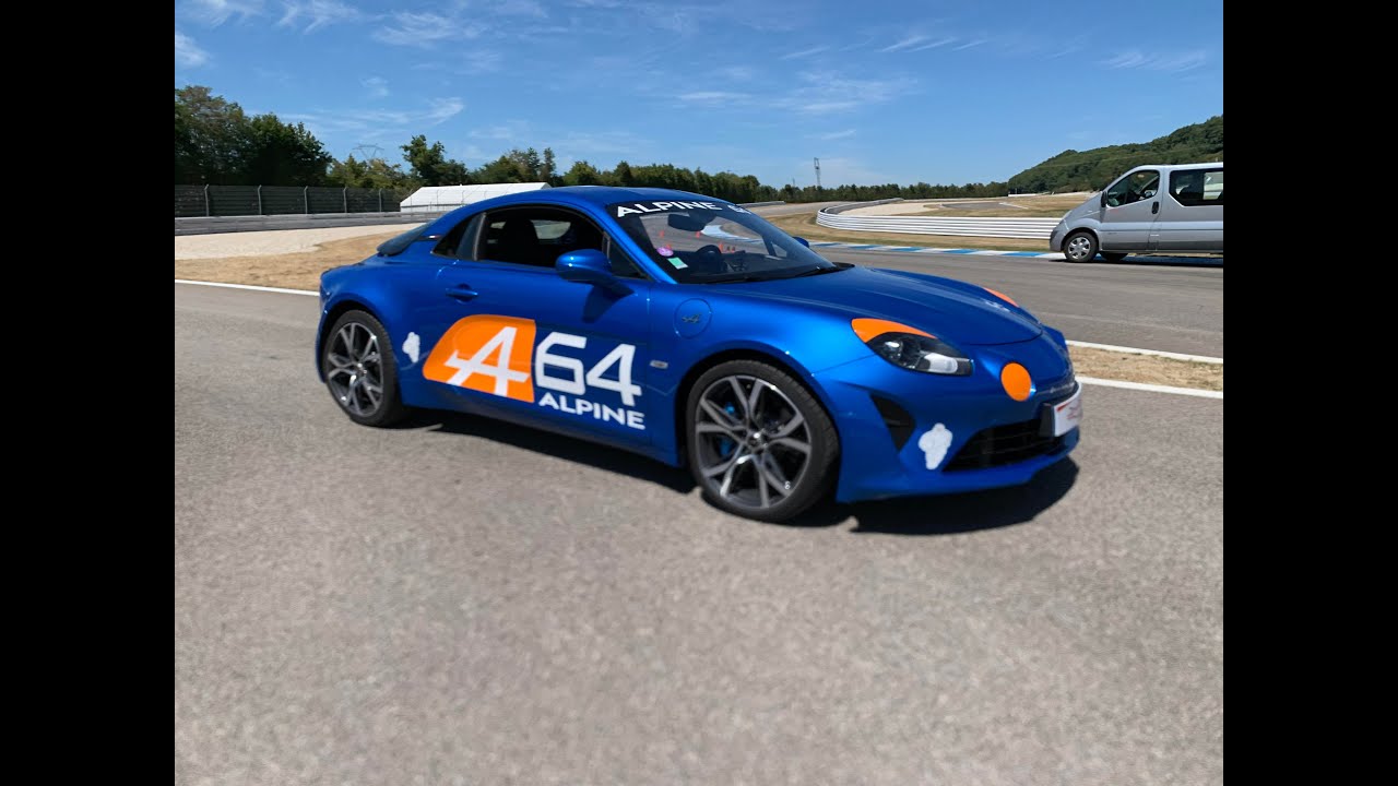Stage d'initiation au pilotage en Alpine au circuit du Laquais
